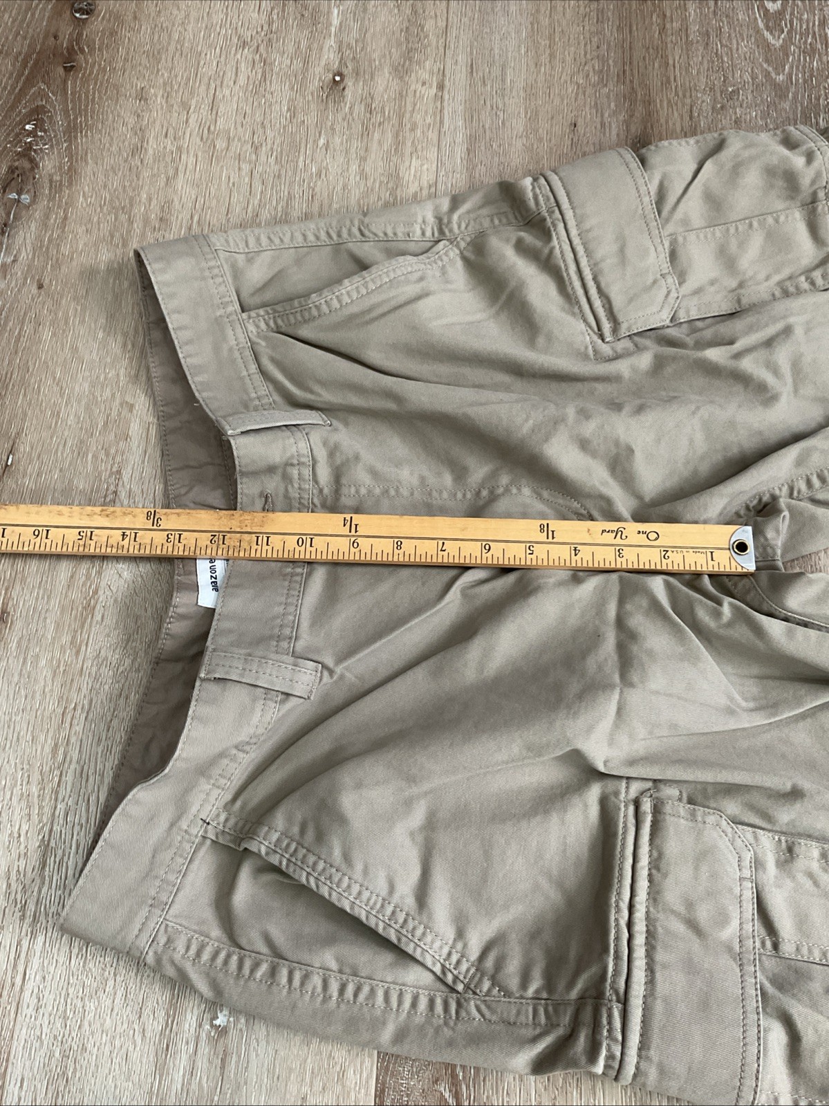 Amazon Essentials - Flat Front Cargo Shorts - Tan… - image 11