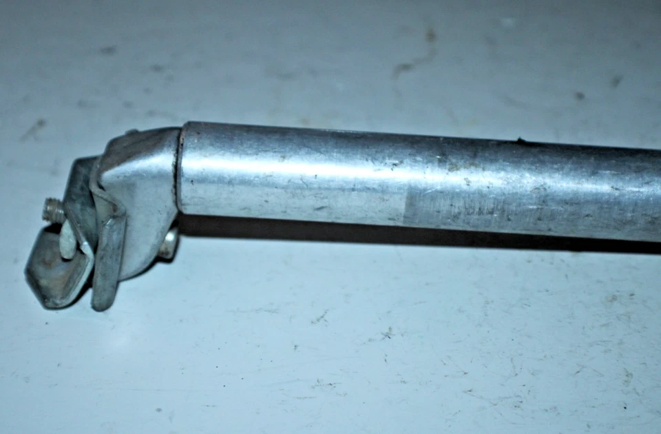 Tubo de asiento de tija de sillín Kalloy Uno 300/27,2 mm 25 mm desplazado plateado MTB carretera grava café Foto 2 de 4