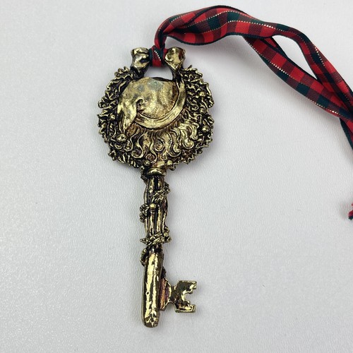 Santas Magic Skeleton Key Ornament for Homes Without a Chimney With Ribbon - Picture 8 of 14