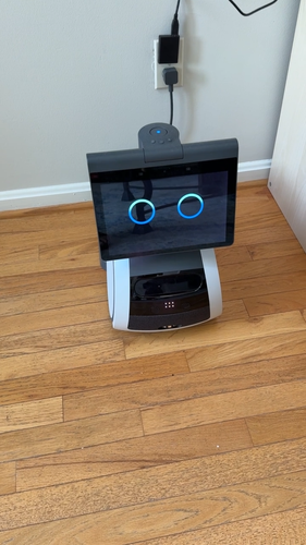 Amazon Astro Household robot for home monitoring with Alexa and Charging Base! - Video 1 von 1