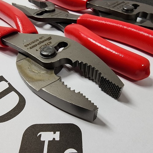 Snap-on Tools NEW 4pc RED Soft Grip Slip Joint Pliers Set LN47ACF LN46ACF 47ACF - Picture 4 of 20