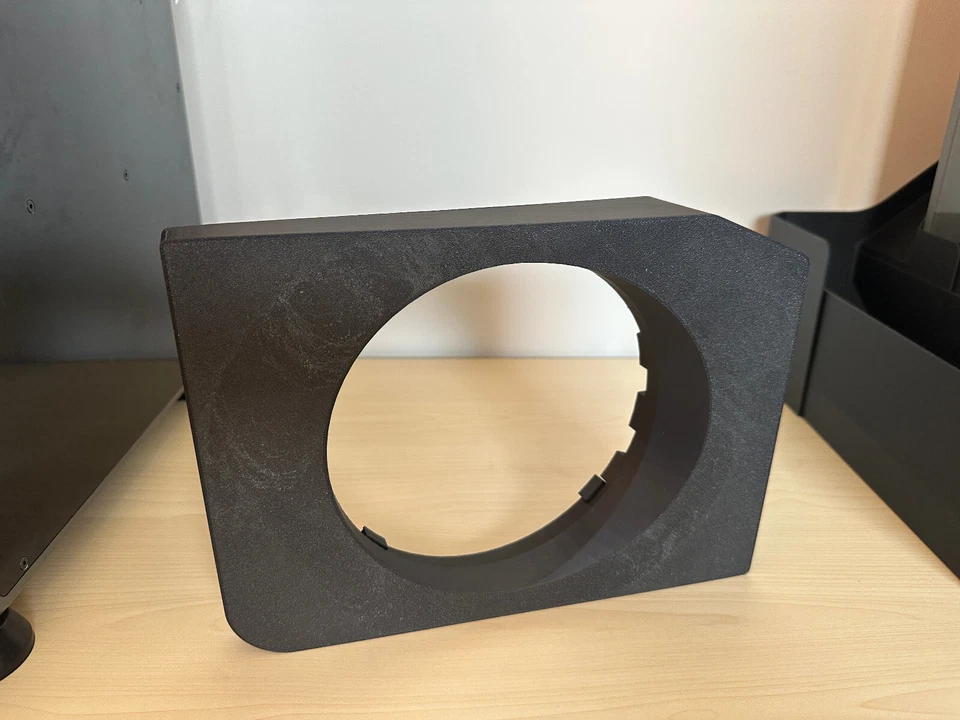 Land Rover Discovery 1 & 2 – 7" Round LED Headlight Adapter Brackets - Image 4 of 4