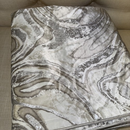 Hand Made Custom Finest Silk Velvet Finished Edge Silver White 54 X 100 Throw - Picture 10 of 10