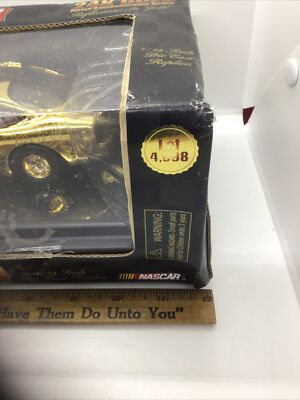 Racing Champions - 24K GOLD 1:24 LAKE SPEED #9 - NASCAR 50th