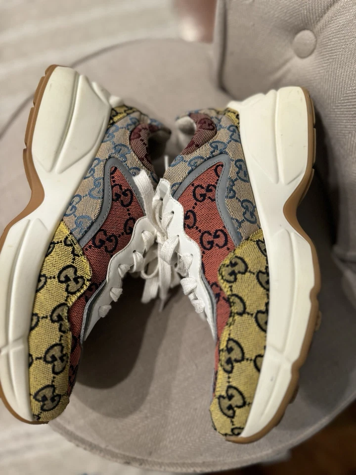 Zapatillas Gucci Rhyton GG Monograma Multicolor Talla 38 Foto 2 de 4