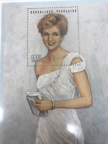 Princes Diana Republic Of Togo Commemorative Sheet 1997 - Picture 2 of 2