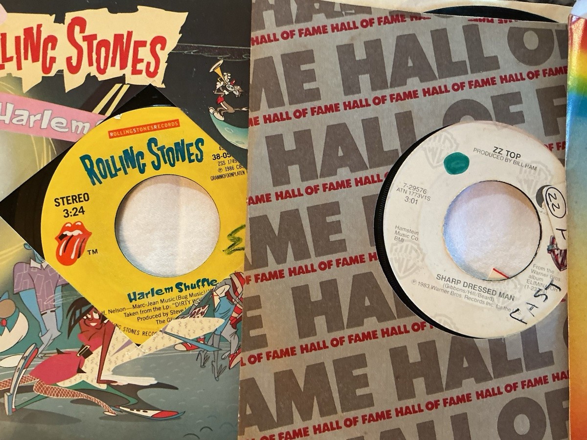 Lot 29 ROCK 45s Rolling Stones TALKING HEADS Queen FREE The Clash