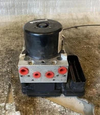 2011 GMC Terrain ABS Anti-Lock Brake Pump Assembly OEM