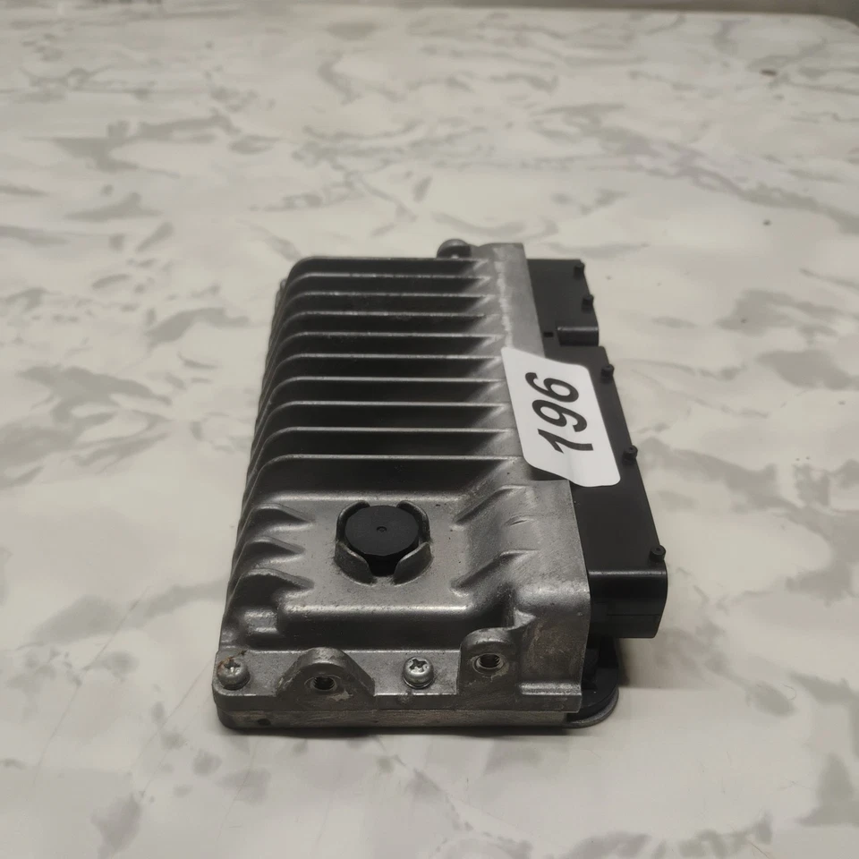 Toyota RAV4 2016 ECU unidad de control del motor Foto 2 de 4