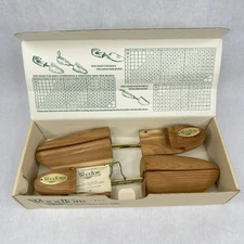 Brand New Pair of Woodlore Aromatic Cedar Shoe Trees Men's Size Large 50004