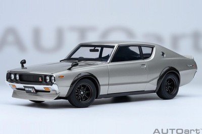 1:18 AUTOART Nissan Skyline 2000 Gt-R (Kpgc110) Coupe 1973 Silver AA77466 Modell