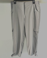 Chicos Zenergy Gray Performance Cargo Capri Pants 1/M Drawstring Athleisure Chic