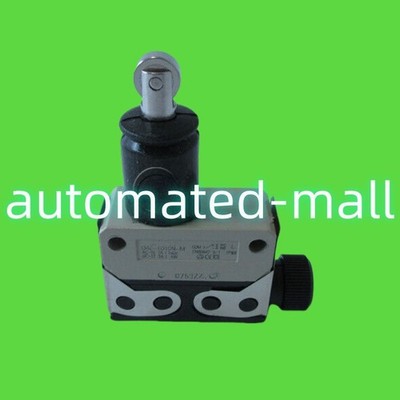 1PCS NEW D4E-1D10N-M small sealed limit switch new travel switch *lj