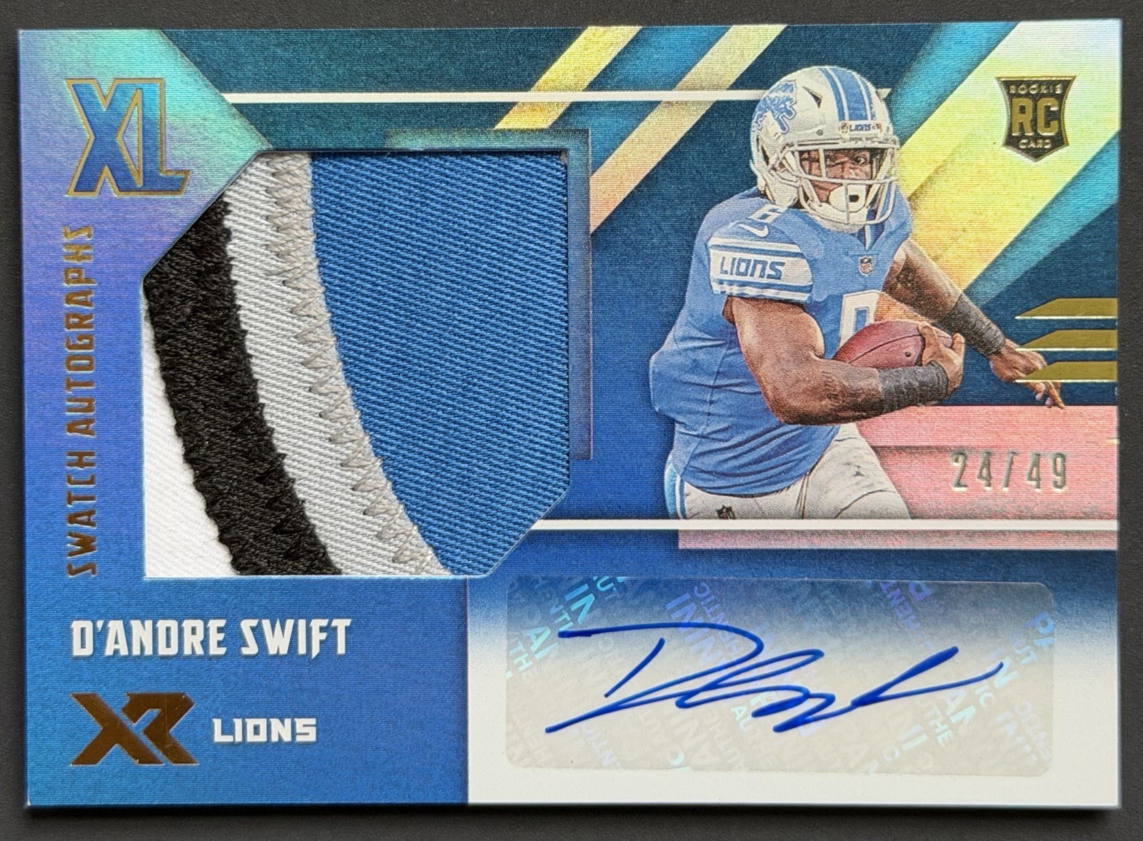 D'Andre Swift Panini XR Rookie XL Swatch Autographs #RXLDS Base