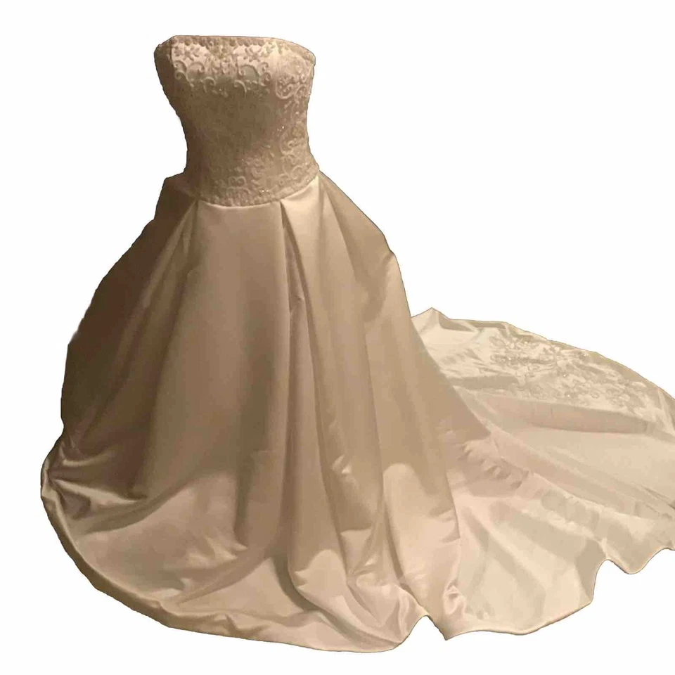12码白色露肩婚纱连衣裙 — 第 4/4 张图片