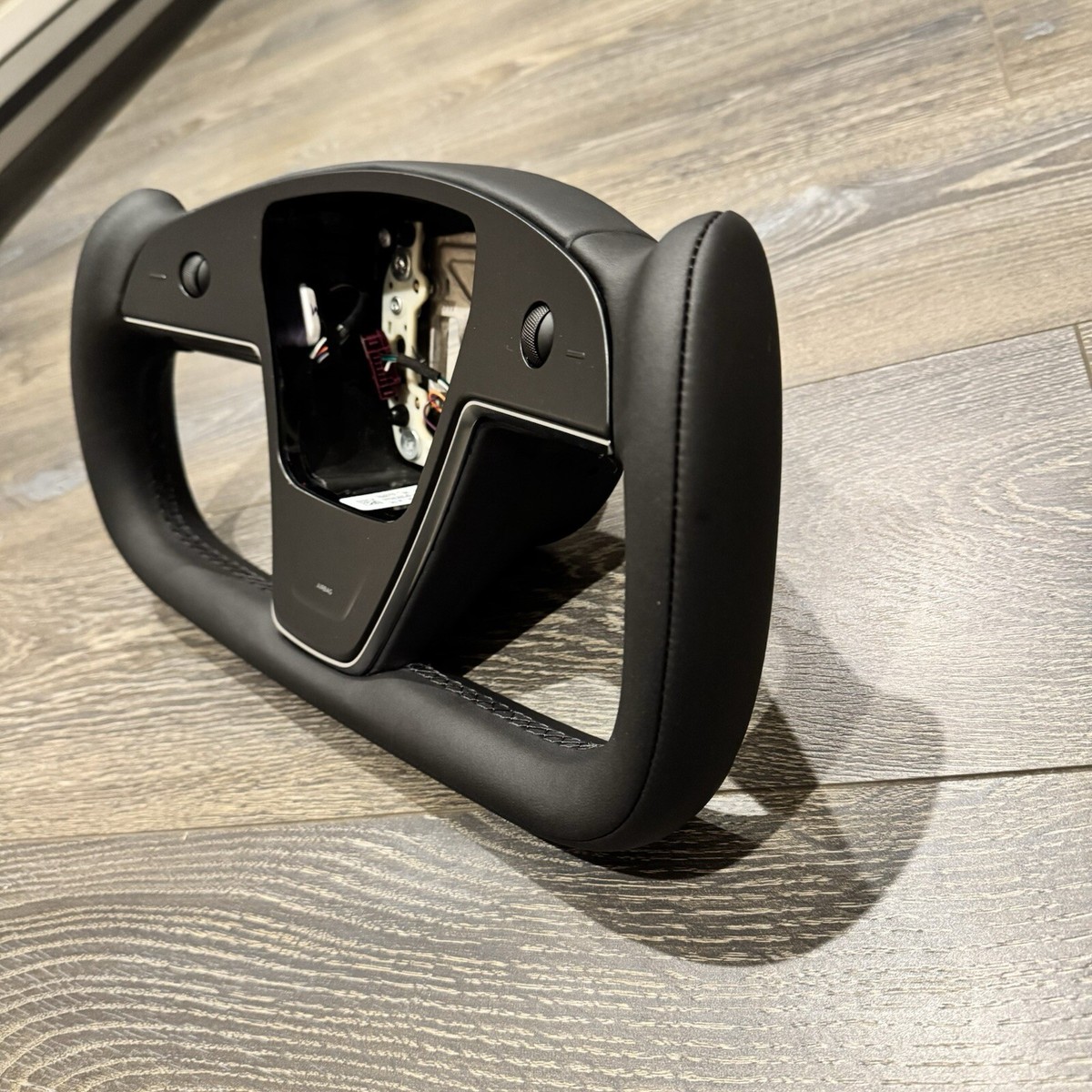 テスラ flk042117 2021-2025 Tesla Model S X Yoke Steering Wheel Factory NEW