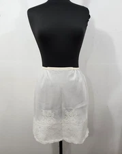 Vintage Wondermaid Half Slip Nylon Lace Mini Skirt Ivory Slit Size M *FLAW*