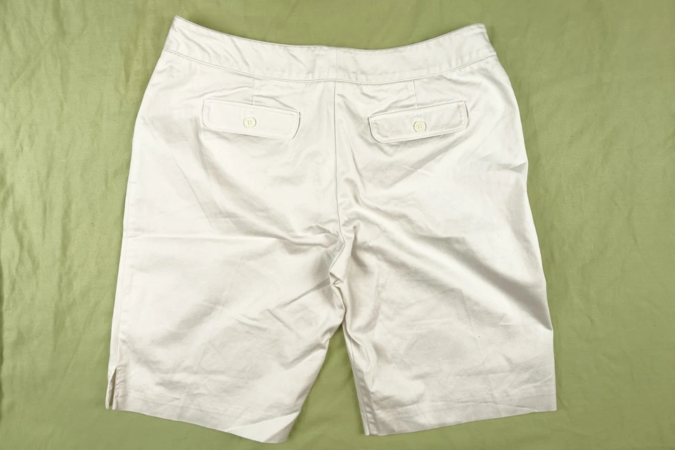 Worthington Women's White Shorts Size 16 Petite Stretch - Image 2 of 4