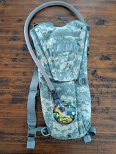 Camelbak Maximum Gear Water Beast Reservoir ThermoBak 3L Desert Camo New