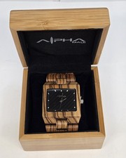 Reloj Alpha Maui Madera de Cebra Reloj Esfera Fibra de Carbono Nuevo de Lote Antiguo Caja Papeles