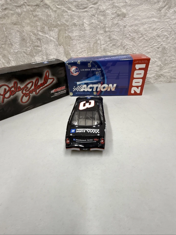 Dale Earnhardt #3 GM Goodwrench Service Plus 2001 Monte Carlo Die-Cast  1:24 NIB - Image 4 of 4