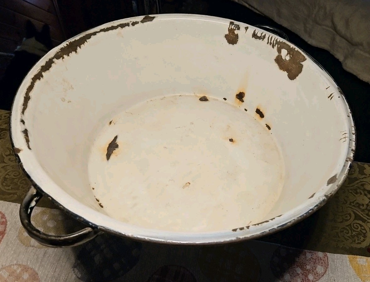 ANTIQUE VERY LARGE TURQUOISE AQUA BLUE GRANITEWARE ENAMELWARE WASH BASIN HANDLES