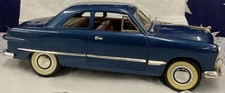 MIRA SOLIDO DIE-CAST BLUE 1949 FORD COUPE 1:18 SCALE -