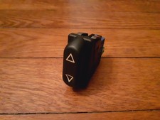 Lève vitre Peugeot 306