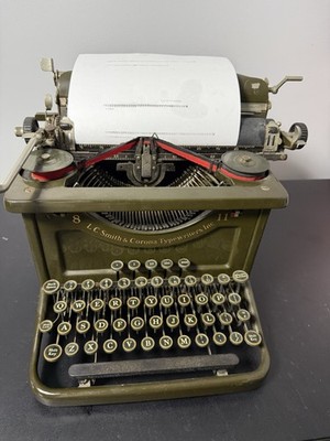 Vintage L.C. Smith & Corona Secretarial Typewriter   Tested   Green   Retro