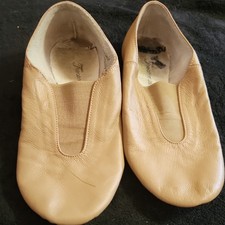 Theatricals T7902 Beige Jazz Dance Shoes Unisex Leather Upper Comfortable Fit