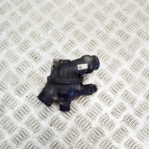 BMW 3 Coupe E92 320i Thermostatgehäuse 7552403 2,0 Benzin 125 kW 2011