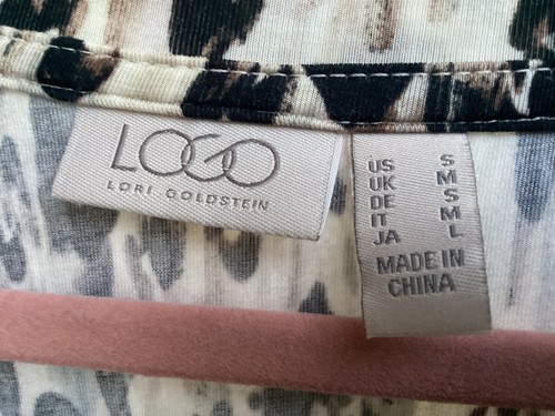 LOGO by Lori Goldstein Size QVC SMALL Rayon 230 Animal Print Top Neutral A474464 - Picture 7 of 8