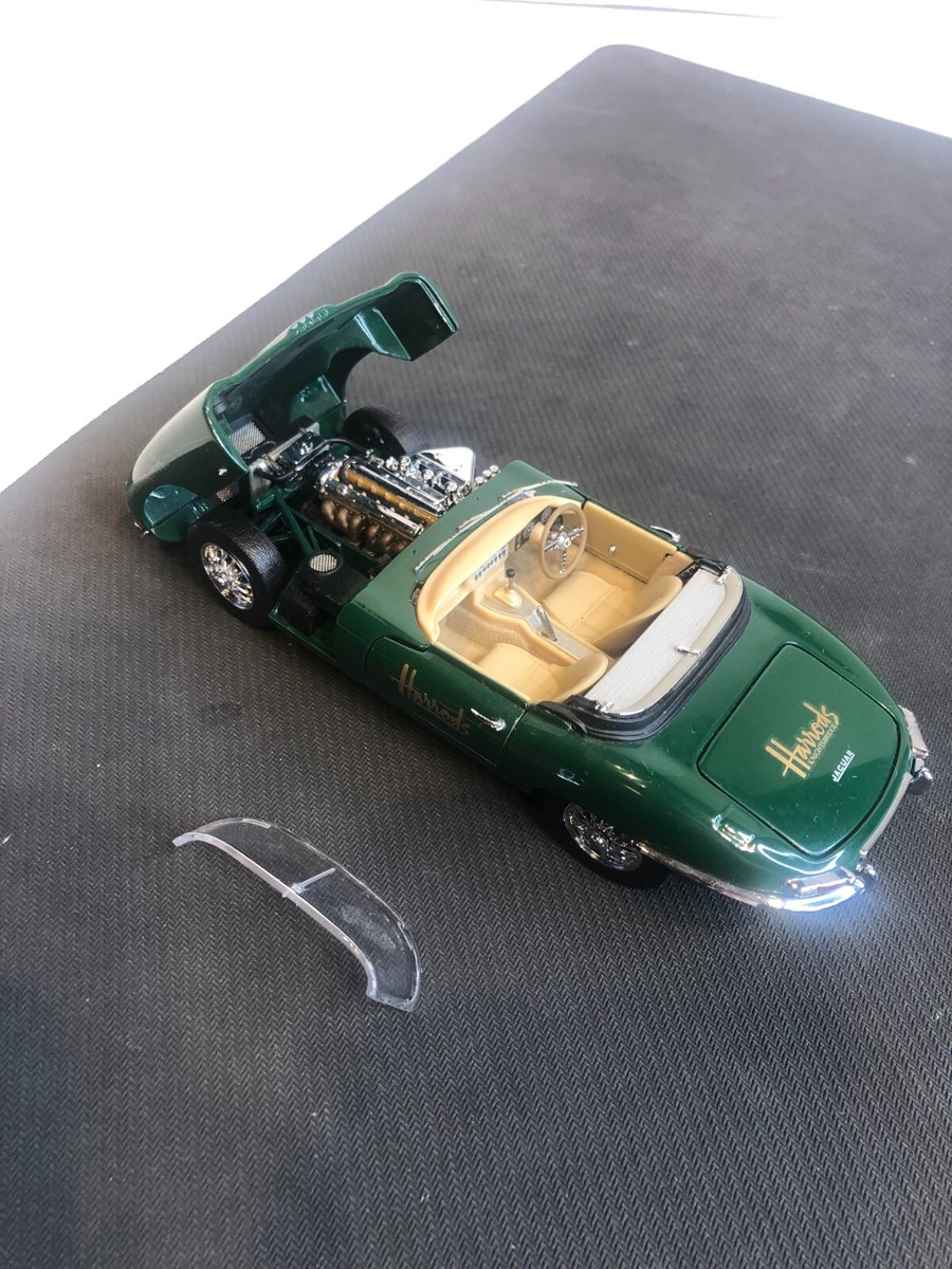 Franklin Mint 1961 Jaguar E-Type 54/500 Limited Edition See