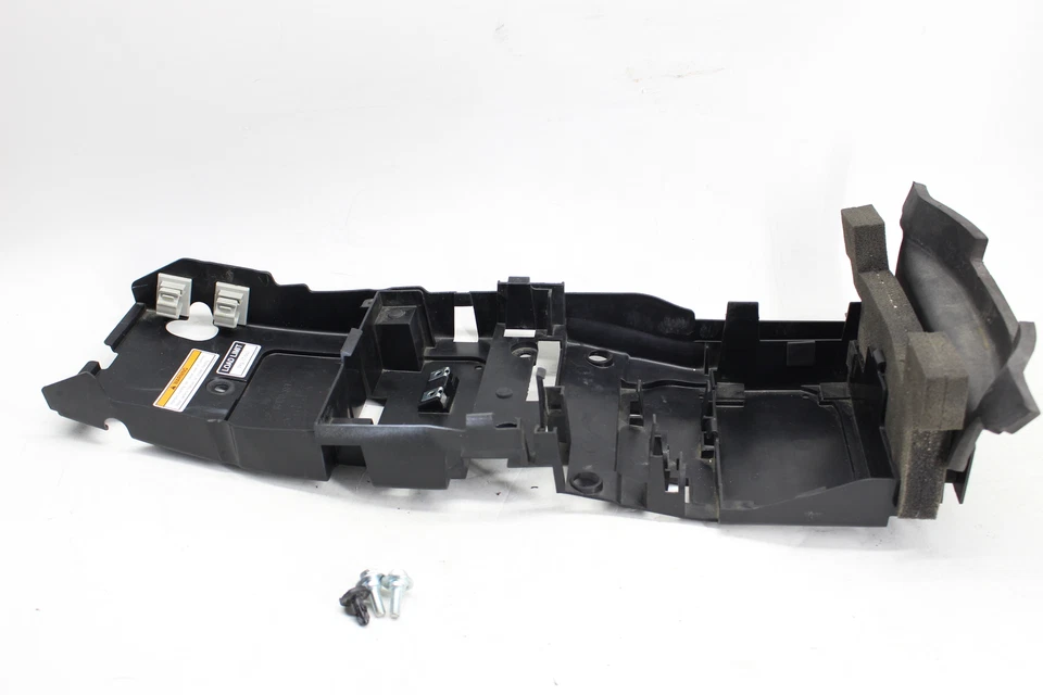 2014 YAMAHA YZF R6 REAR BACK TAIL UNDERTAIL BATTERY TRAY PLASTIC 13S-8212B-00-00 Foto 3 de 4