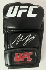 Michael Chandler Signed UFC Fight Glove BAS Beckett COA Autograph #BN37728 Michael Chandler Signed UFC Fight Glove BAS Beckett COA Autograph #BN37728