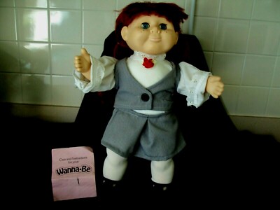 18'' RARE WANNA-BE GIRL EXECUTIVE DOLL 1980'S GREAT VINTAGE CONDITION