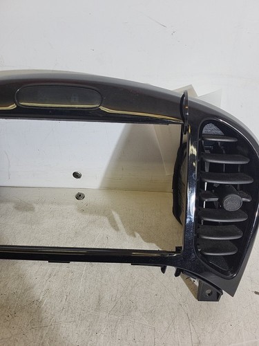 Nissan Juke Dci N-tec MK1 Hatchback 5 Door 2010-2014 Centre Air Vents K97 - Picture 4 of 12