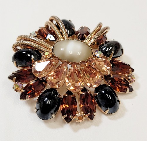 Vintage Alice Caviness Black Cabs Topaz Rhinestones Gold Chains Brooch - Picture 2 of 4