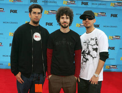 Drummer Rob Bourdon guitarist Brad Delson and MC Mike Shinoda of t - Old Photo 2