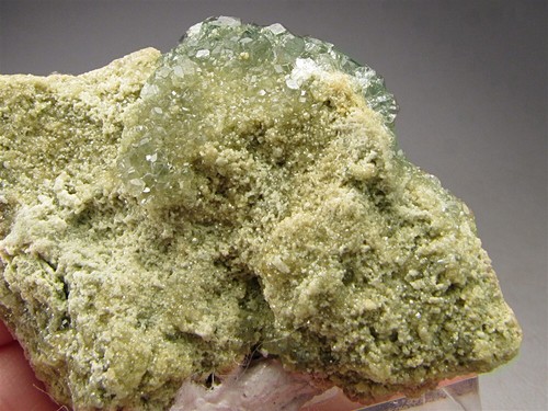 Andradite Var. Granate Demantoide Antezambato Antsirana Región Madagascar - Imagen 8 de 8