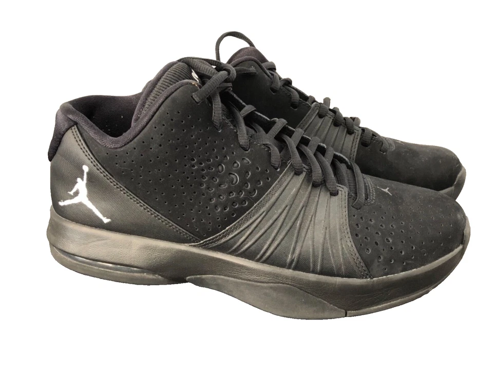 TÊNIS MASCULINO JORDAN FLIGHT 4 PRETO/PRETO/PRETO 921196-010 VAREJO US$ 140,00 - Imagem 2 de 4