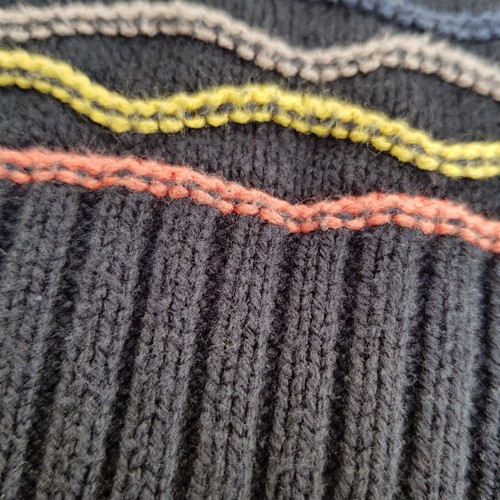 Hübsche Strickkleid / langer Pullover von Skunkfunk (SKFK), 42, schwarz, bunt - Bild 17 von 20