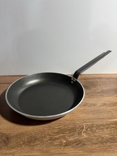 De Buyer Aluminum Non Stick Frying Pan 14” Commercial Grade Barely Used