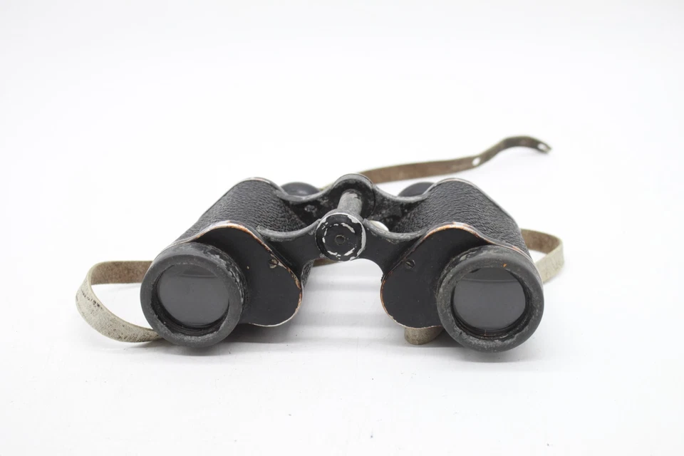 C Vintage Carl Zeiss Jena Silvmar 6x30 Binoculars, Working. Require a Clean - Image 2 of 4