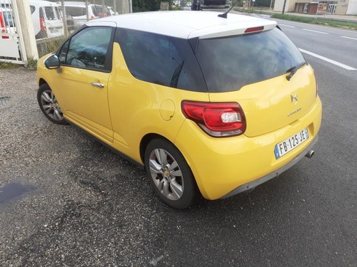 Prawe tylne wrzeciono CITROEN DS3 PHASE 1 0000517633 - Zdjęcie 3 z 7