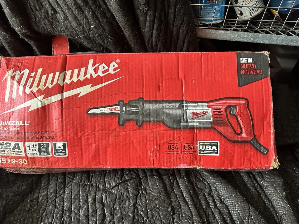 milwaukee 6519-20 Super Sawzall New - Image 3 of 4