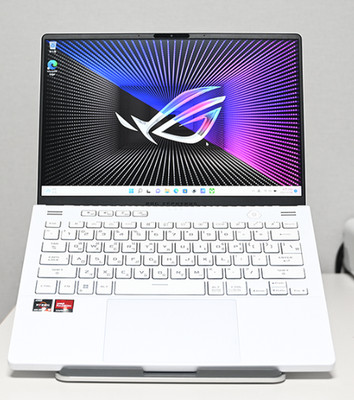 ASUS ROG Zephyrus G16 16'' GU605CP-QR025W / Win11 RTX5070 32GB / 1TB Ultra 9 285H