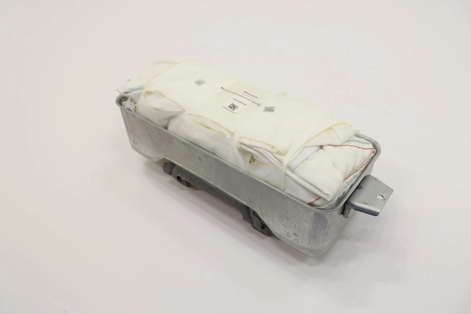 Bolsa de aire derecha tablero delantero Jeep Grand Cherokee WK 2014-2022 OEM 68195938AA Foto 2 de 4