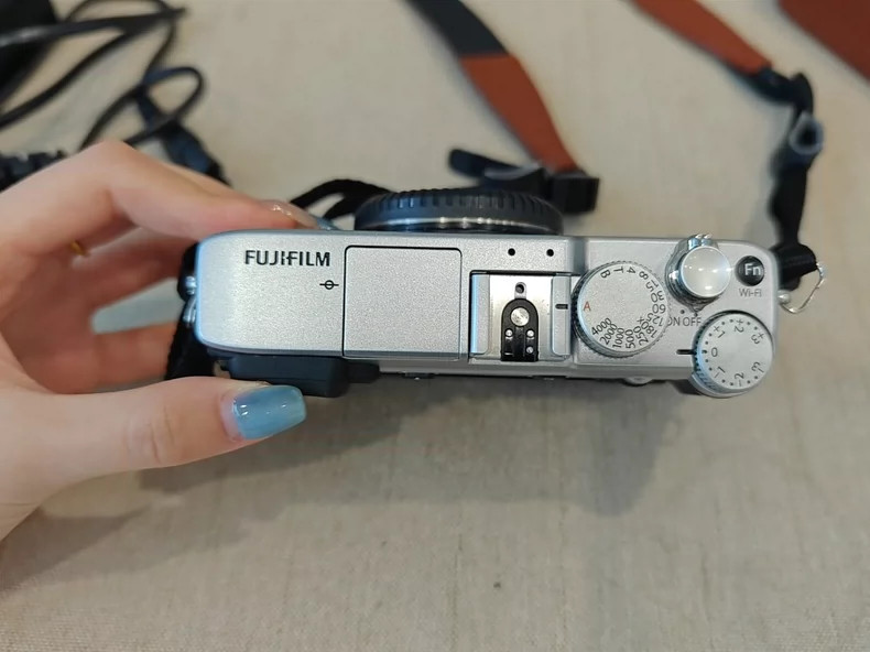 Fujifilm X-E2s 16.3MP Digital Mirrorless Camera Body Only | eBay
