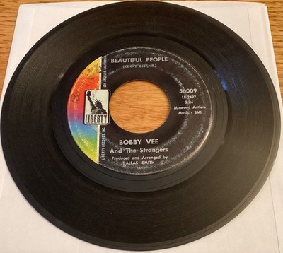 Bobby Vee and The Strangers  Beautiful People / I May Be Gone  7'' 45 rpm, 56009